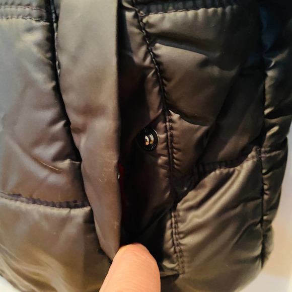 Calvin Klein Jeans Hooded Puffer Winter Jacket - Picture 4 of 9